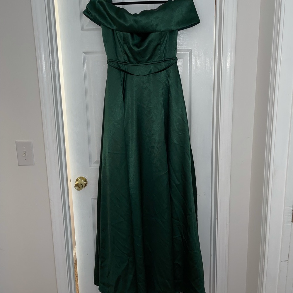 Lulu's Emerald Green Off-Shoulder Satin Maxi Dress - Picture 2 of 2
